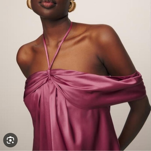 Reformation Nancy Silk Top in Strawberry Wine - Picture 2 of 8